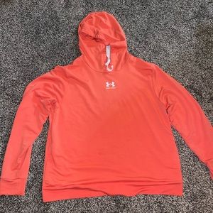 Under Armour large sweatshirt